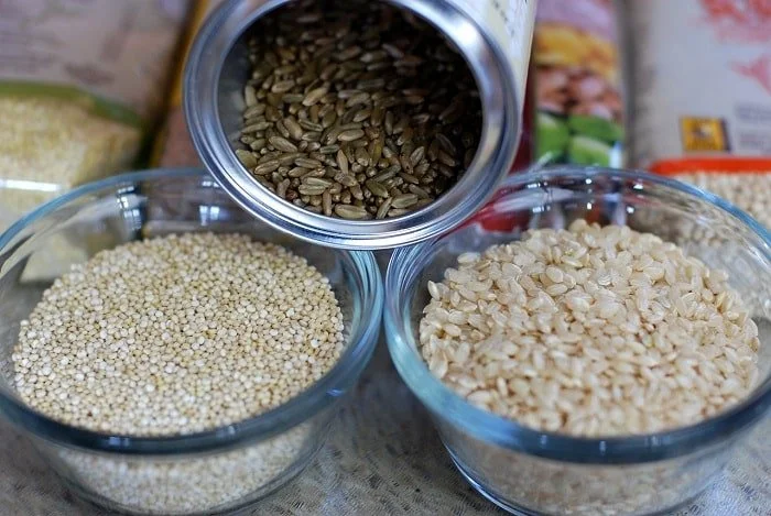 lavar el arroz