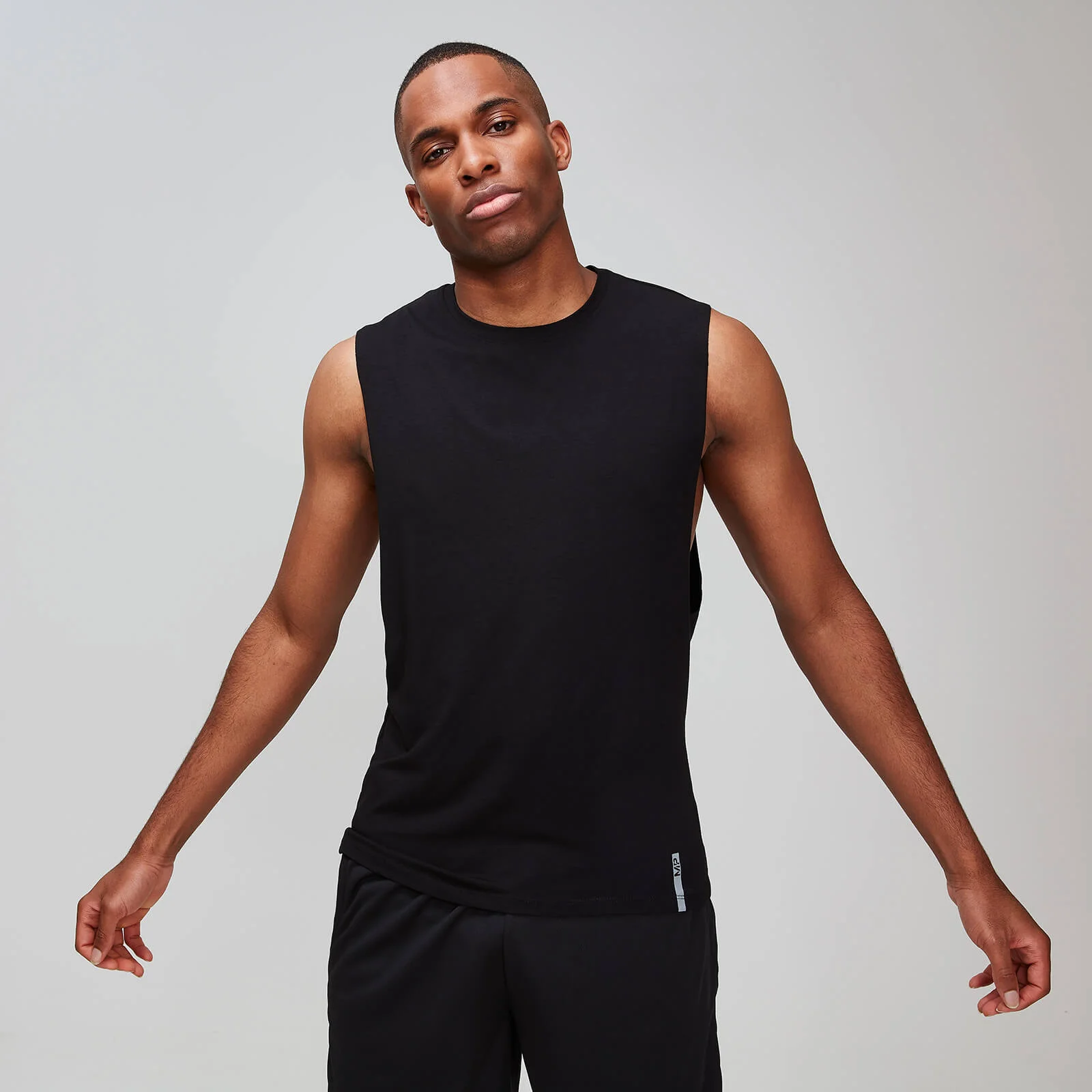 Camiseta sin mangas con sisas caídas clásica Luxe para hombre de MP - Negro - XS Imagen 1