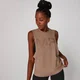 Camiseta con Sisas Caídas Logo - Marrón