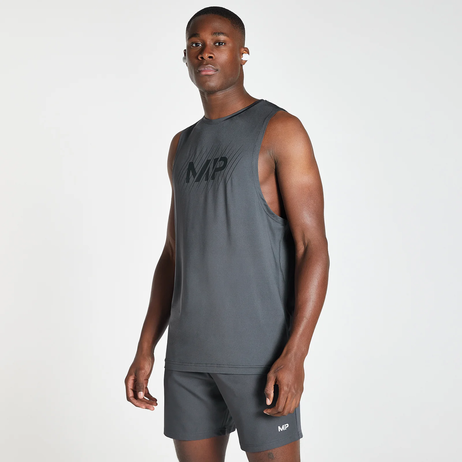 MP Men's Linear Line Graphic Essentials Training Tank Top - Gun Metal - S Imagen 1