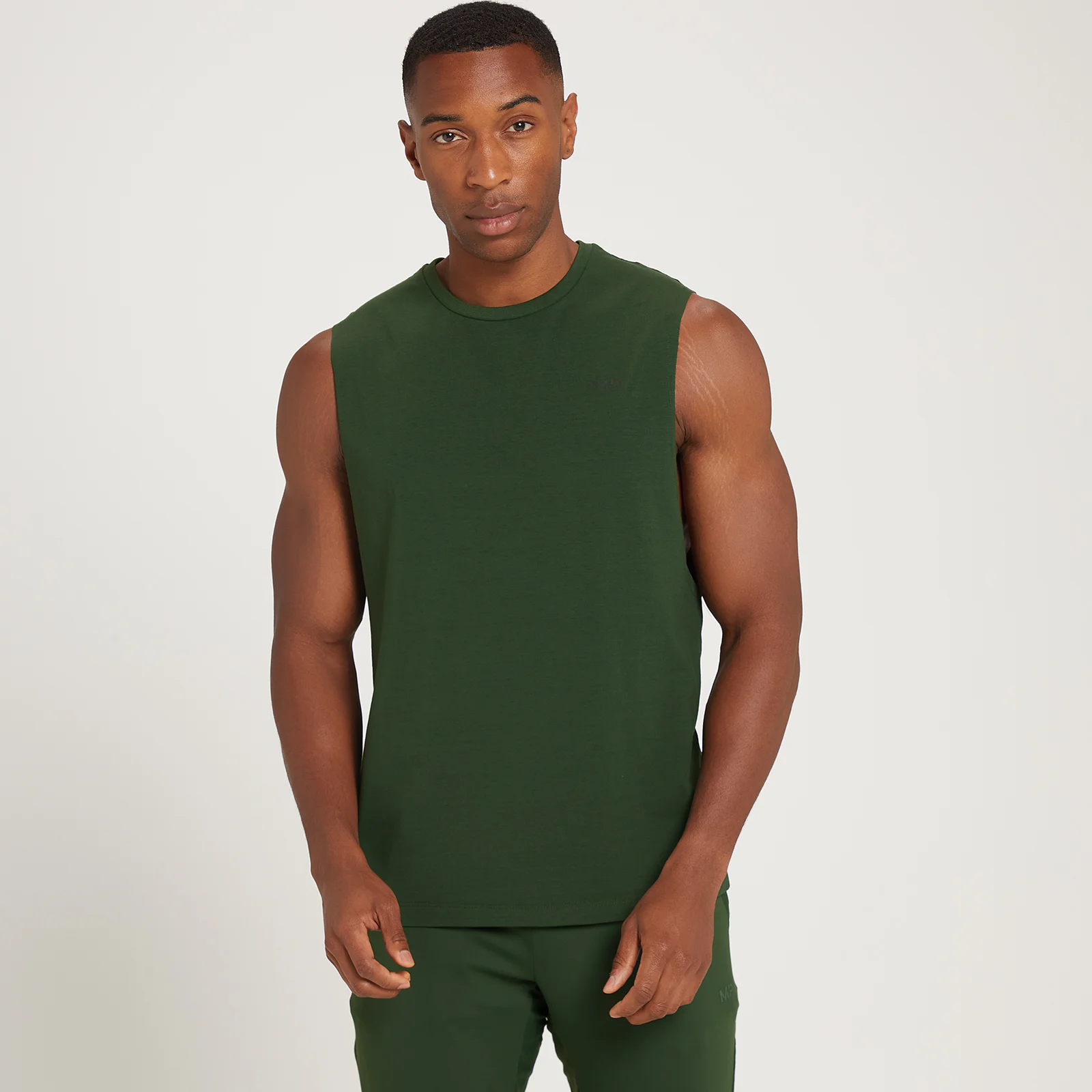 Camiseta sin mangas Adapt con estampado efecto arena para hombre de MP - Verde oscuro - XXS Imagen 1