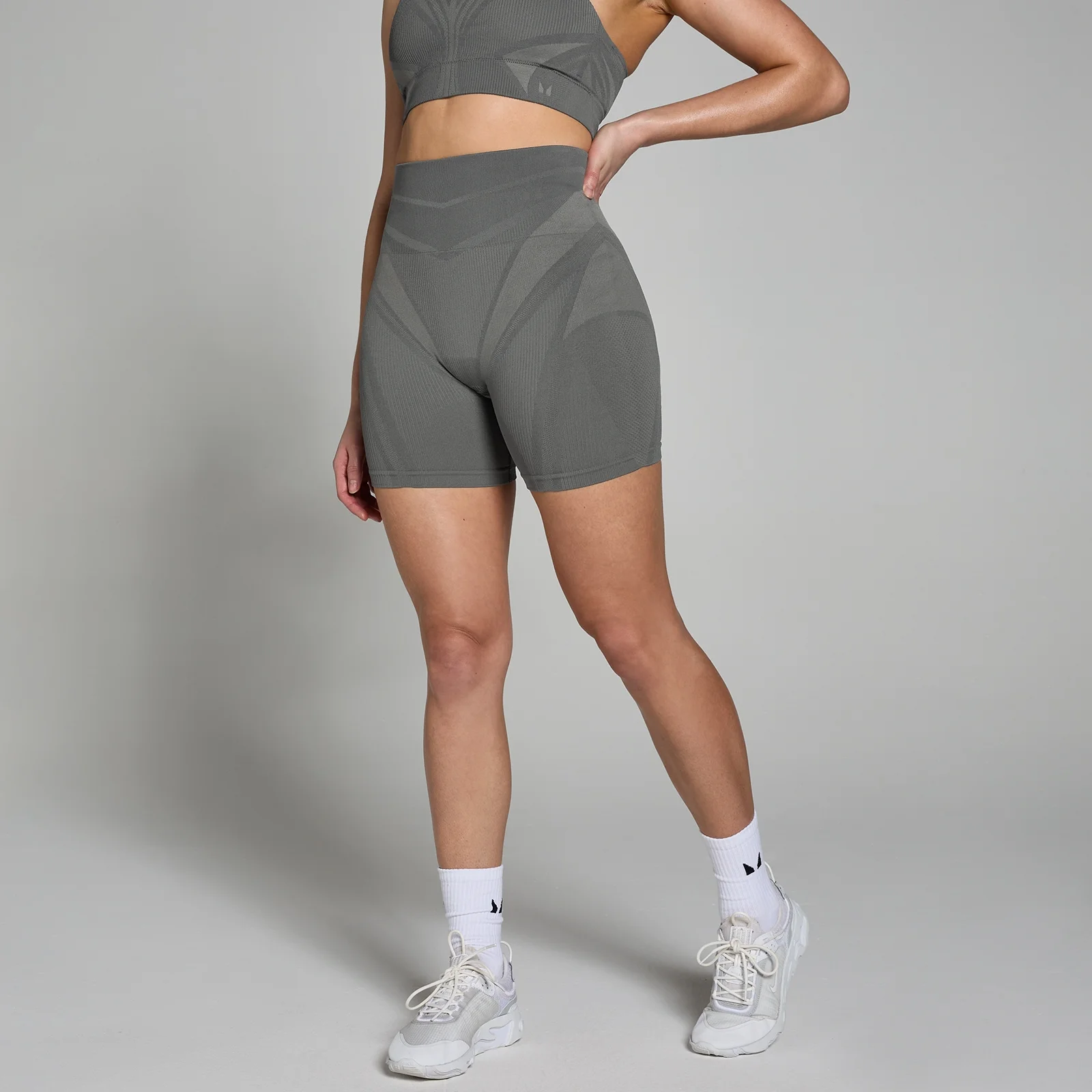 Pantalón supercorto sin costuras Tempo Ultra geométrico para mujer de MP - Gris carbón - XS Imagen 1