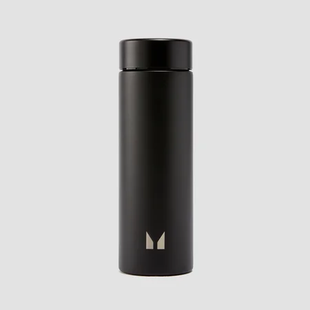 Botella de agua metálica reciclada grande de Myprotein - Negro