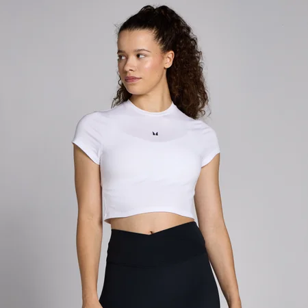 Camiseta corta de manga corta de corte ajustado Basics para mujer de MP - Blanco