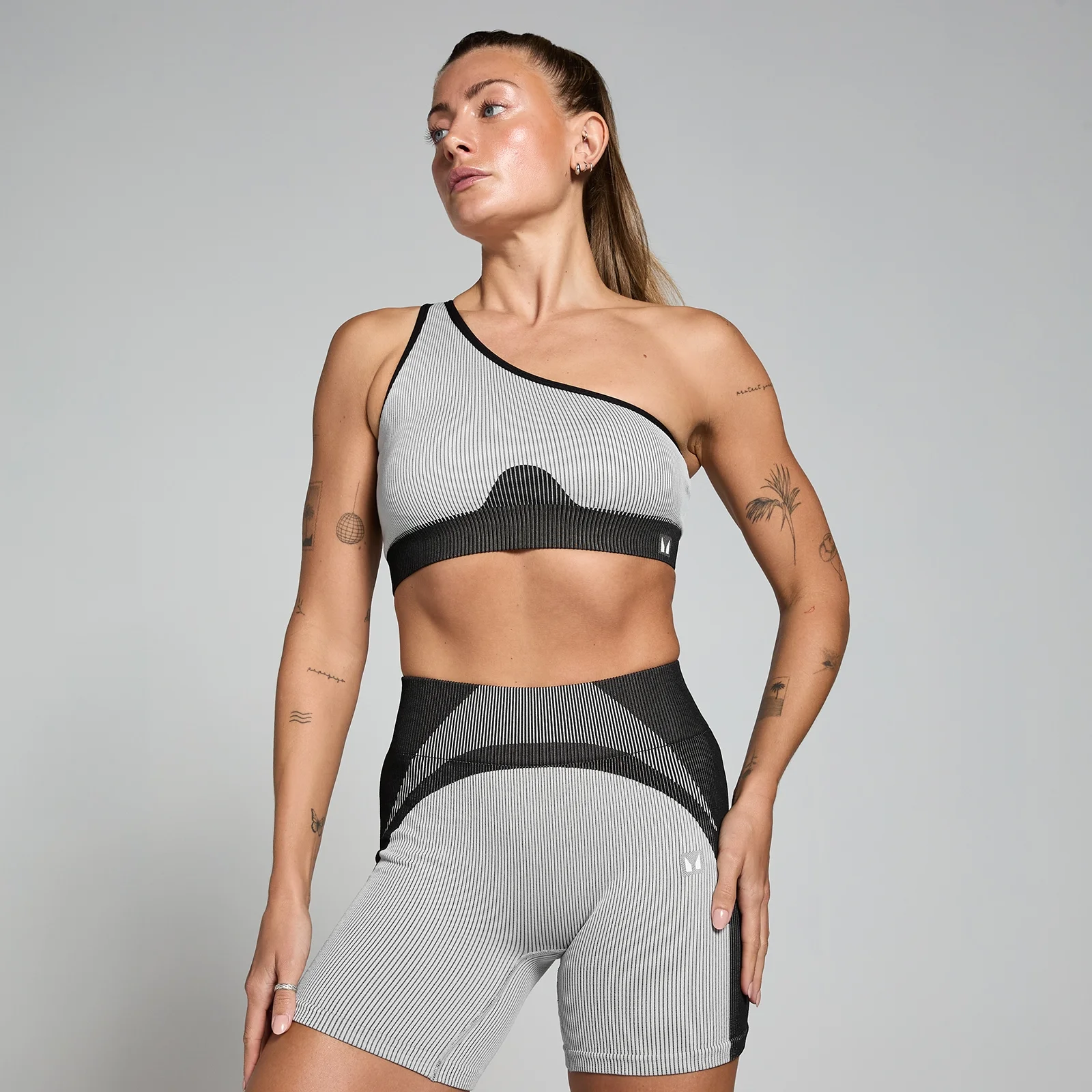 Sujetador sin costuras de canalé en contraste para mujer de MP - Negro/gris - M Imagen 1