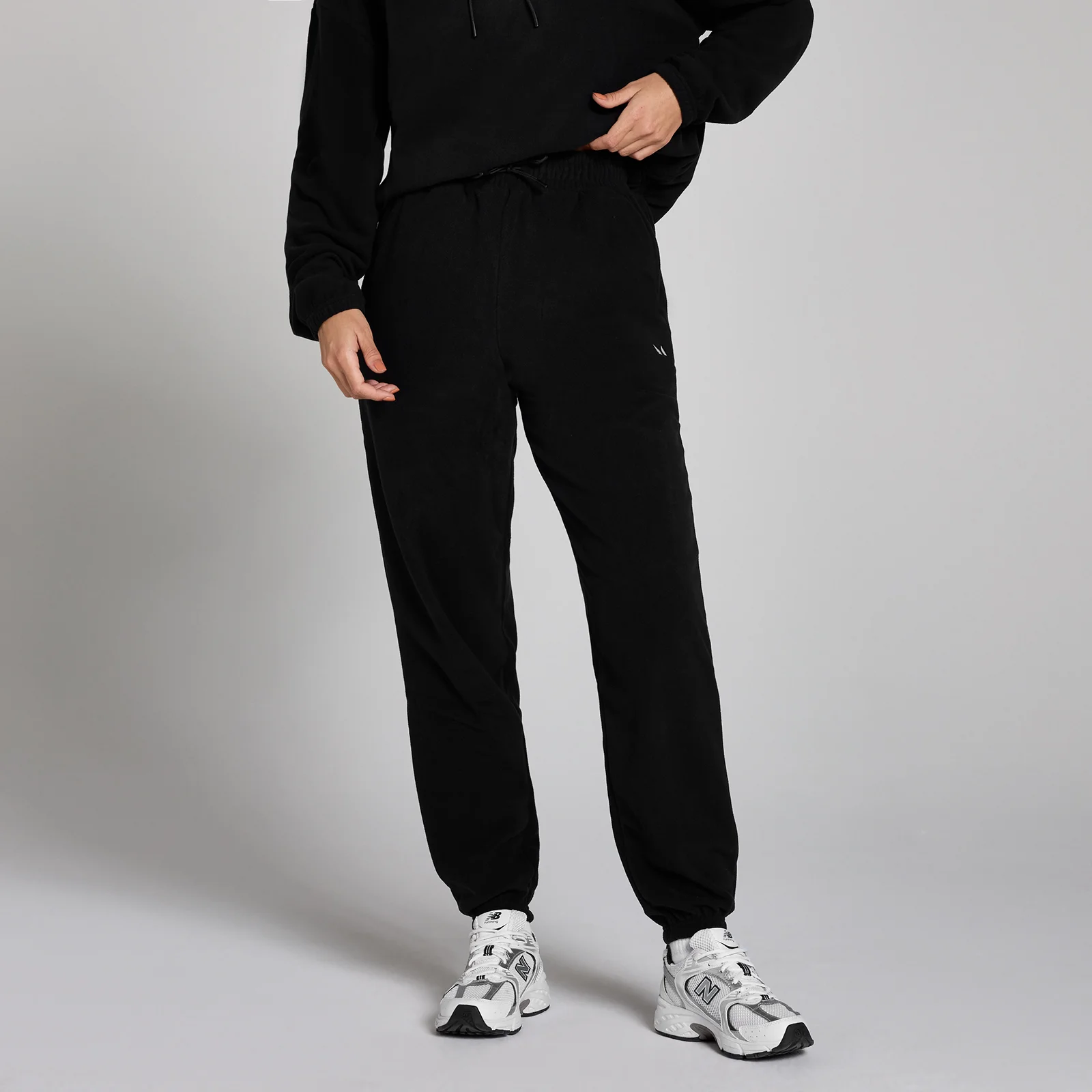 Pantalón deportivo de forro polar para mujer de MP - Negro - S Imagen 1