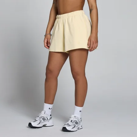Pantalón corto de felpa ligero para mujer de MP - Butter