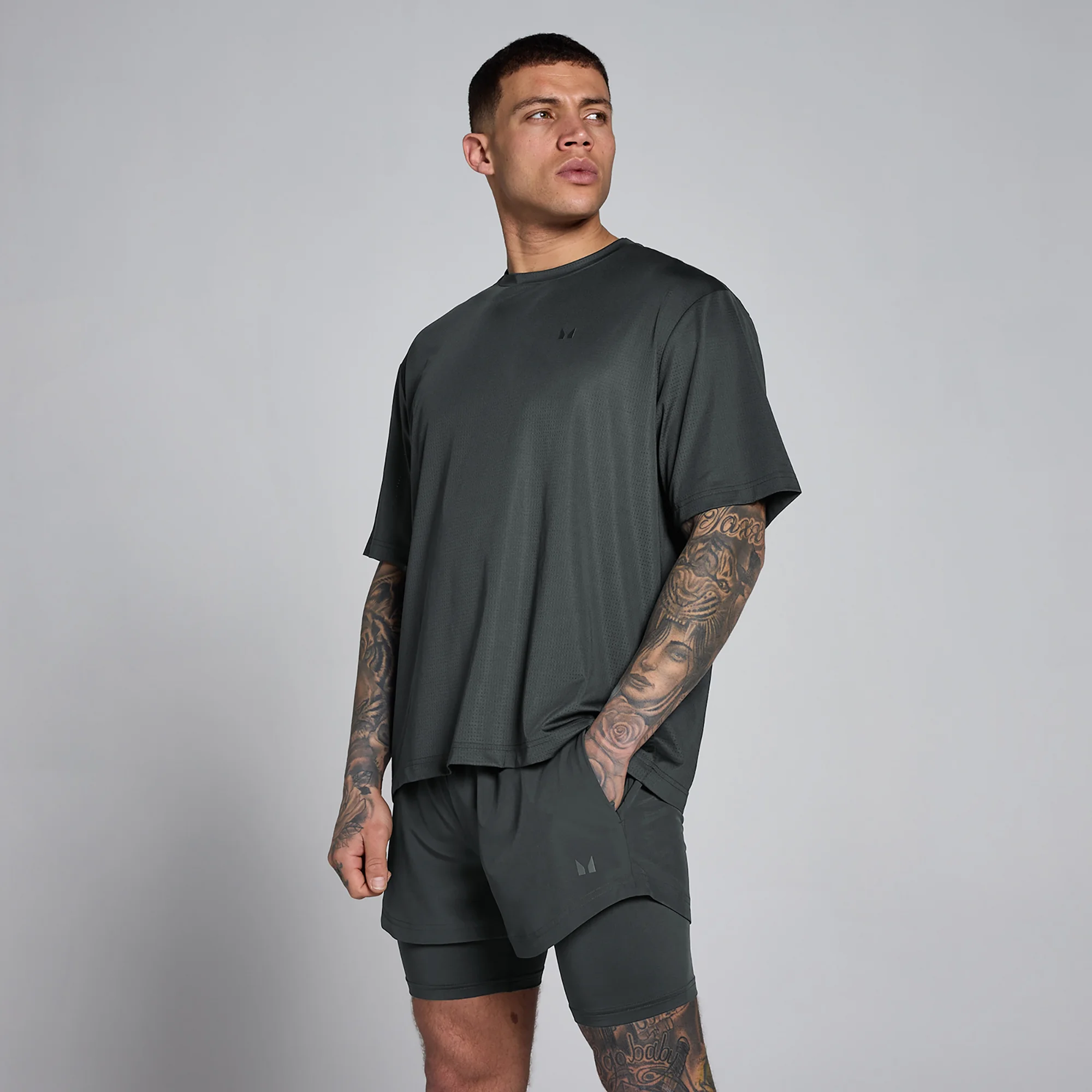 Camiseta Hybrid Oversized Mesh para hombre de MP - Negro lavado - M Imagen 1