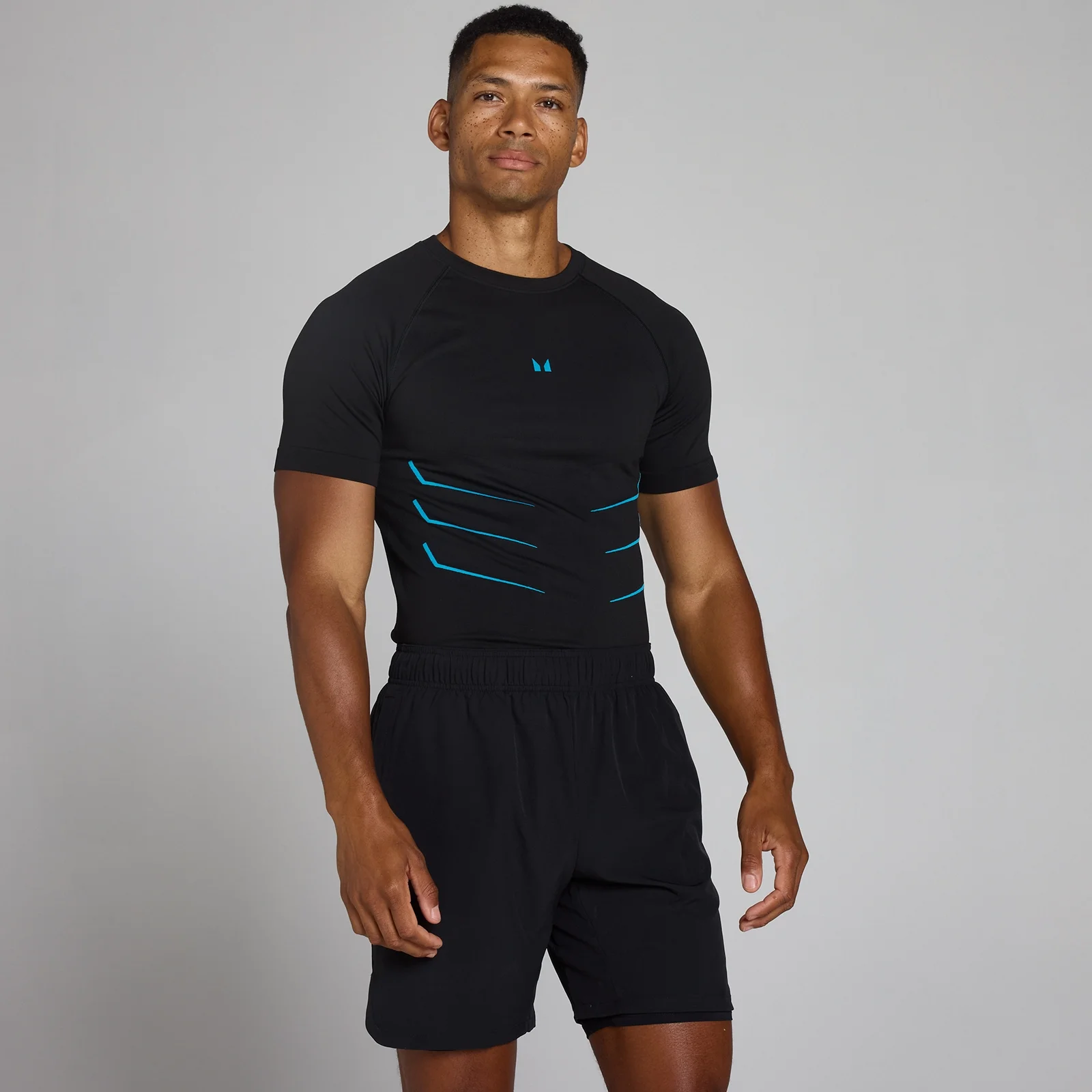 Camiseta sin costuras Lift de ajuste muscular - Negro lavado/Azul power - M Imagen 1
