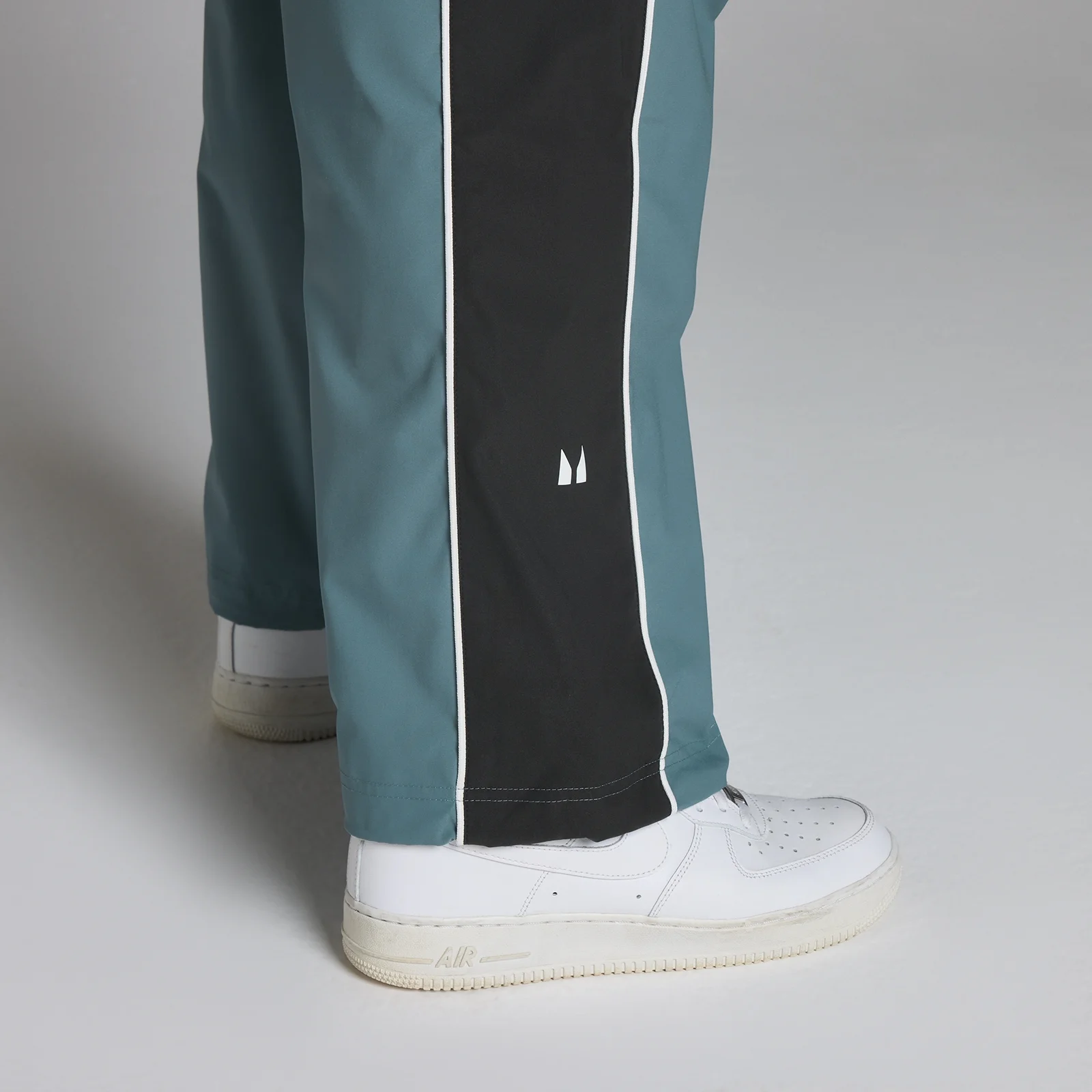 Pantalón de chándal Lift Woven Track para hombre de MP - Pizarra medianoche - XS Imagen 4