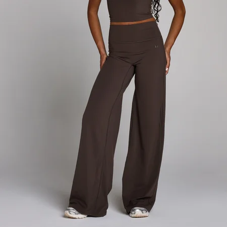 Pantalón de pernera ancha Tempo tall para mujer de MP - Café