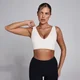 Sujetador deportivo largo de cuello en V SculptForm para mujer de MP - Perla