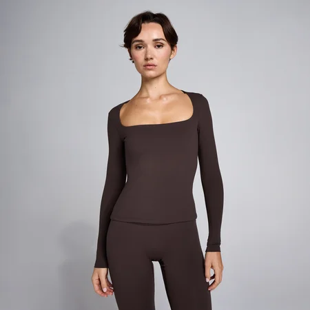 Camiseta de cuello cuadrado y manga larga SculptForm para mujer de MP - Chocolate