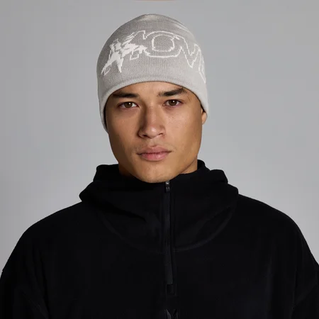 Gorro de punto con gráfico Move Club de MP - Gris sostenido