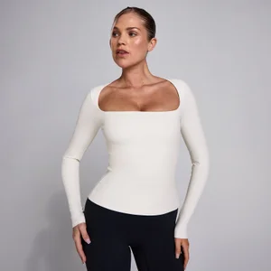 Camiseta de manga larga con cuello cuadrado SculptForm para mujer de MP - Perla - Size L